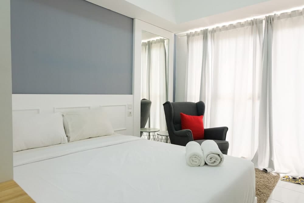 Best Price Studio at Casa De Parco Apartment