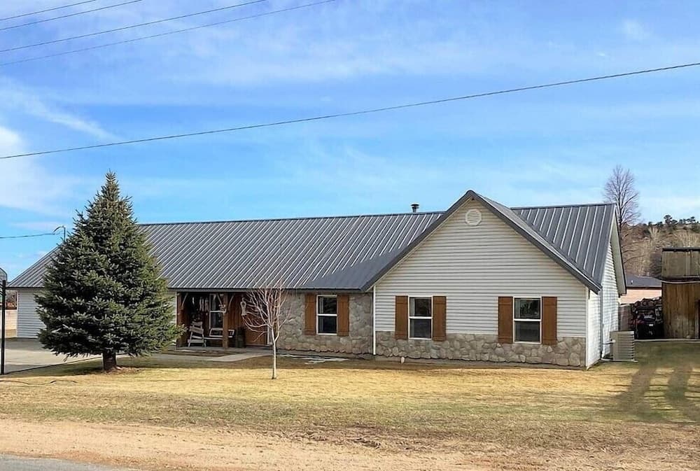 Bryce Countryside Residence