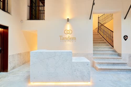 Tandem Torres De Cádiz Suites