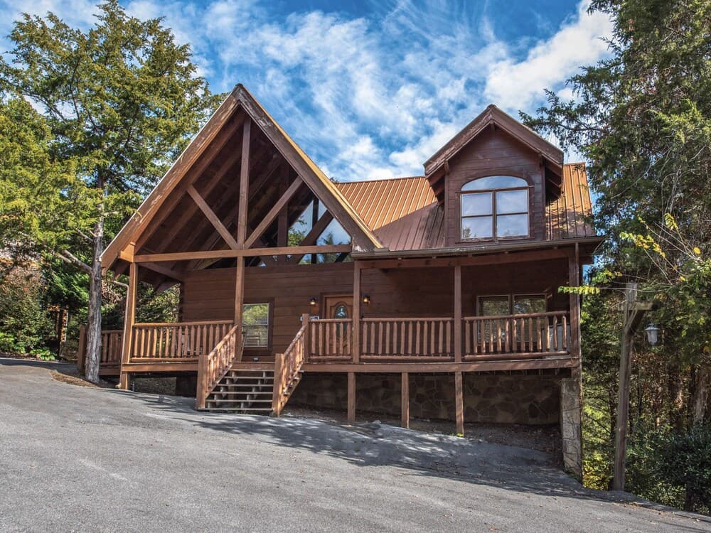 Moonlight Theater Lodge