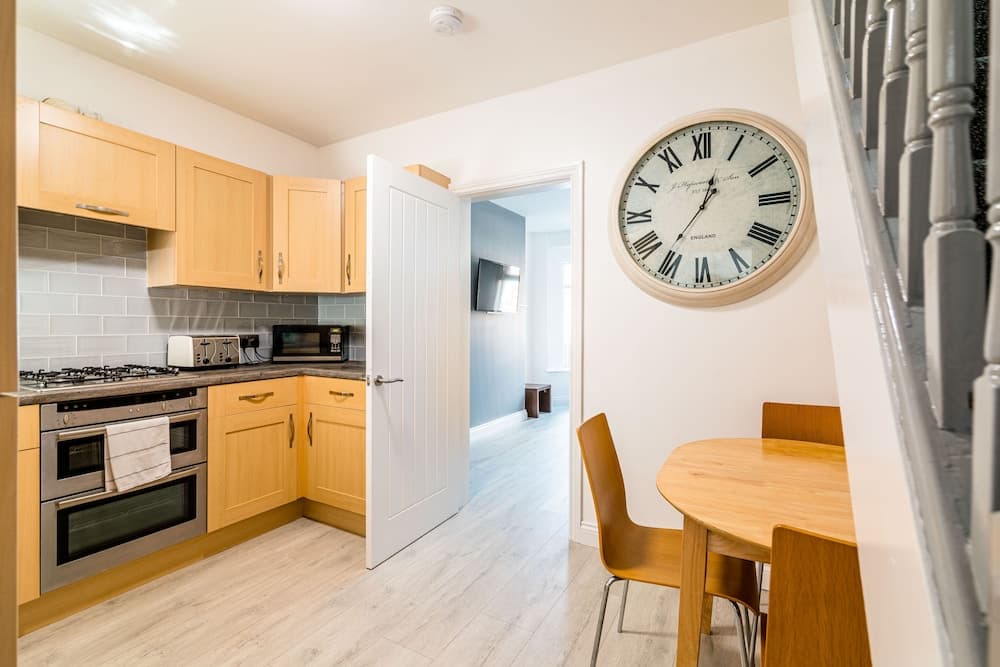 Platform Avenues House