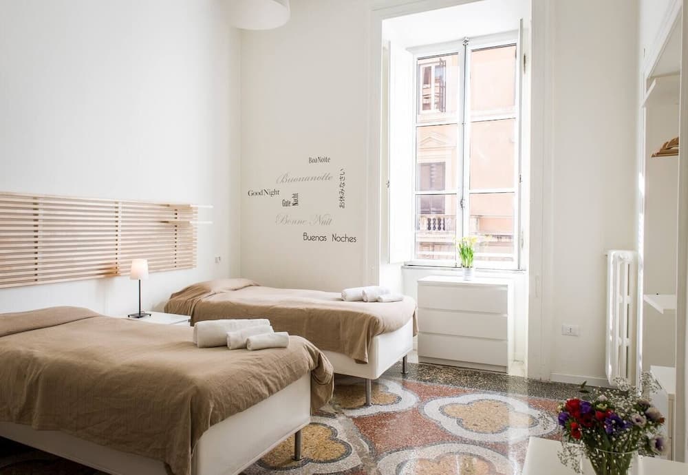 Flatinrome Termini 2