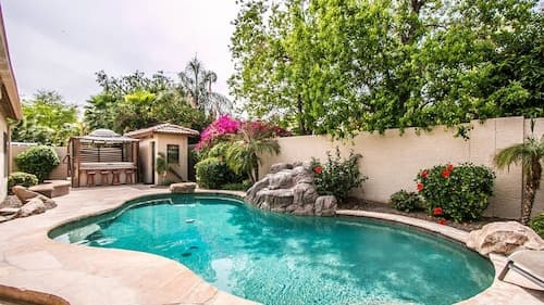 Luxury Scottsdale Home W/pool and Hot Tub!