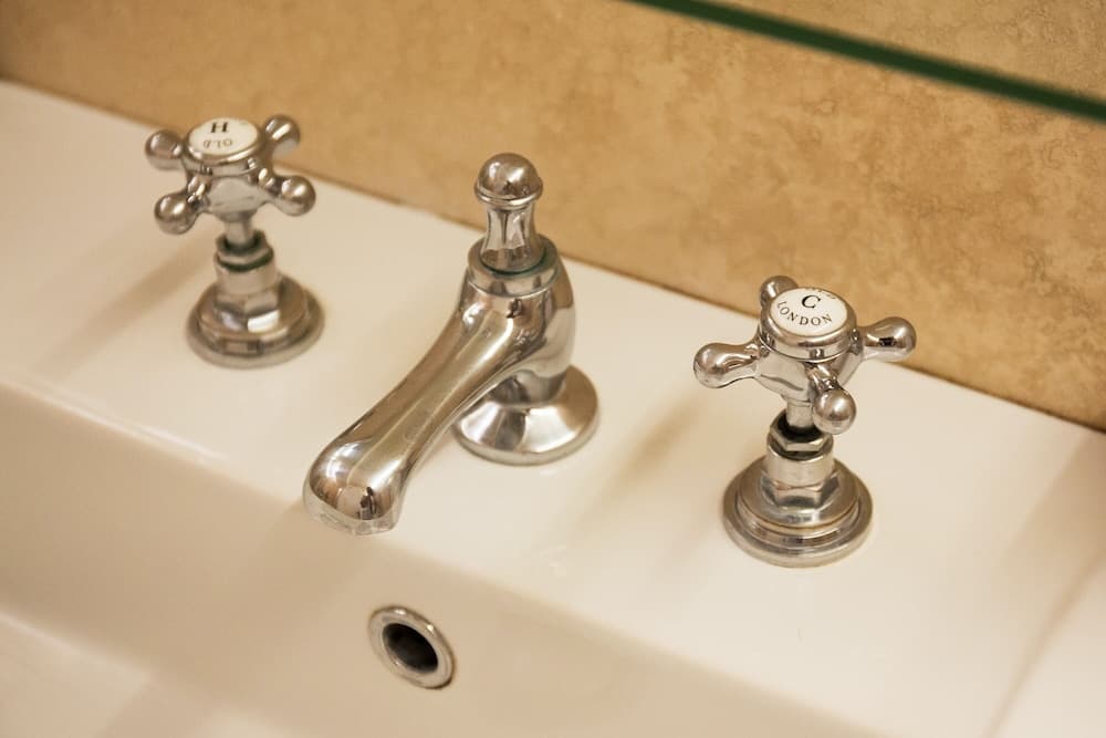 Banyo lavabosu