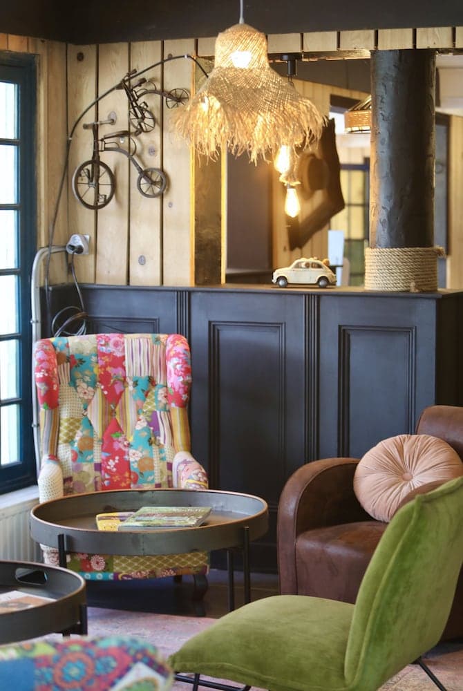 Lobi oturma alanı
