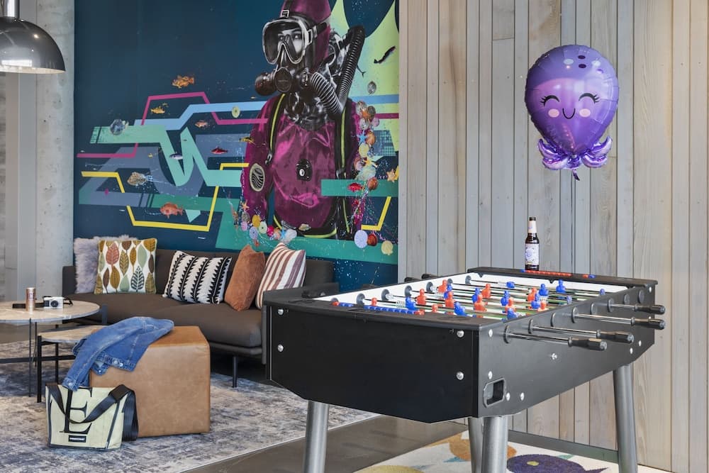 Lobi dinlenme salonu