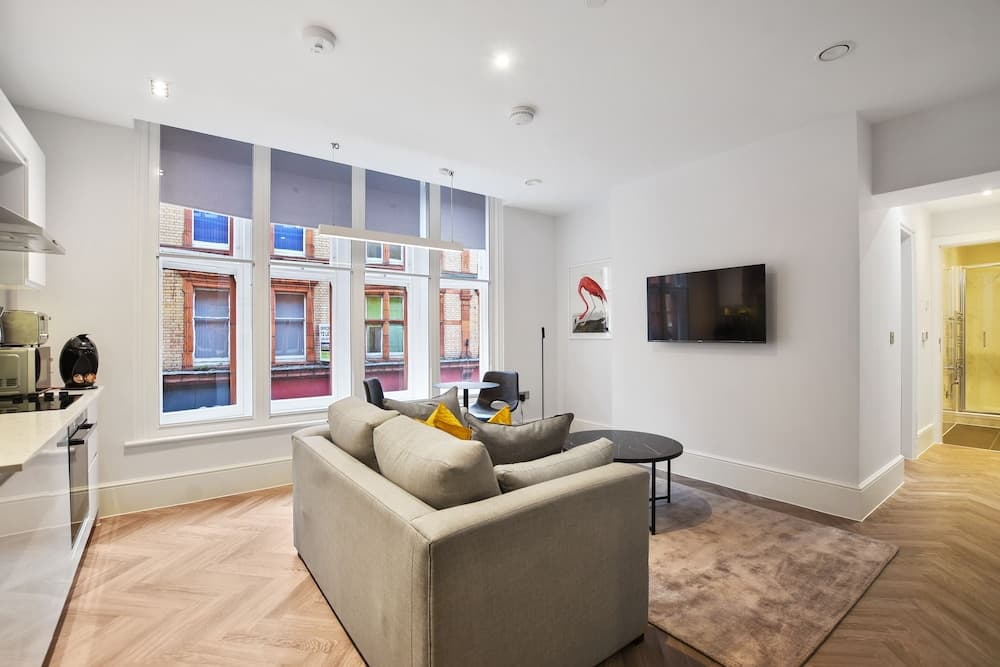 VICTORIA HOUSE by Aeria Apartments