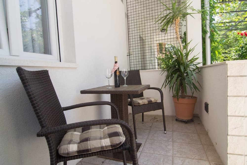 Apartment Studio Vedran