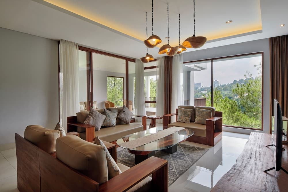 Anindya Hill View Villa 7 bedrooms with a private swimming pool