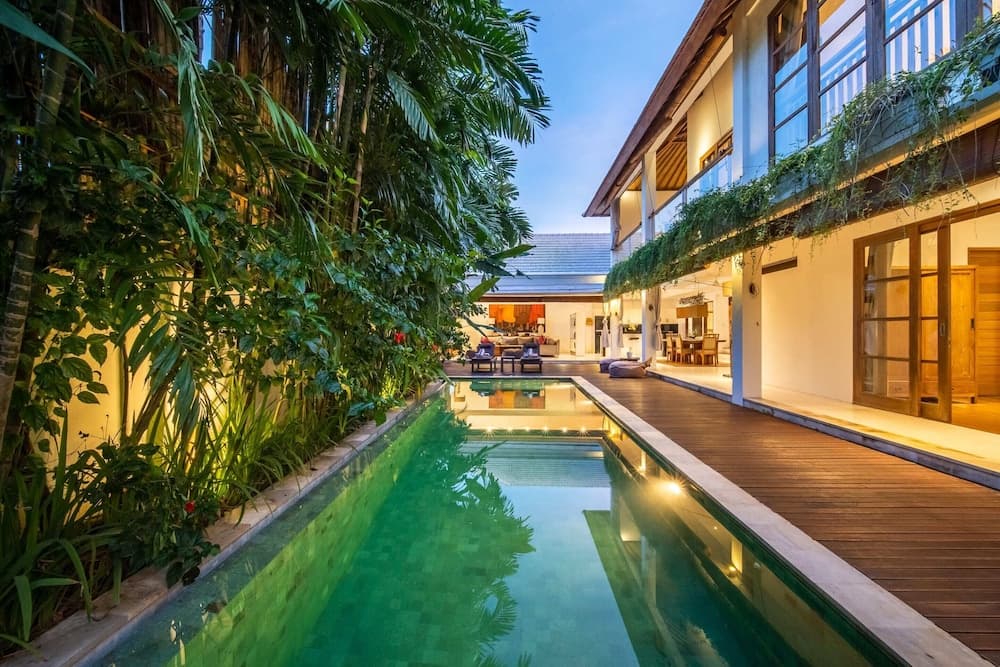 Fabulous Private Villa, 3 BR, Canggu With Staff