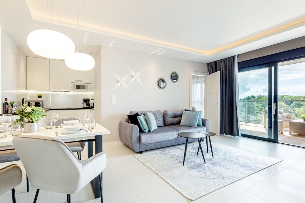 Gardenia Seaside 2 Apartments by Renters