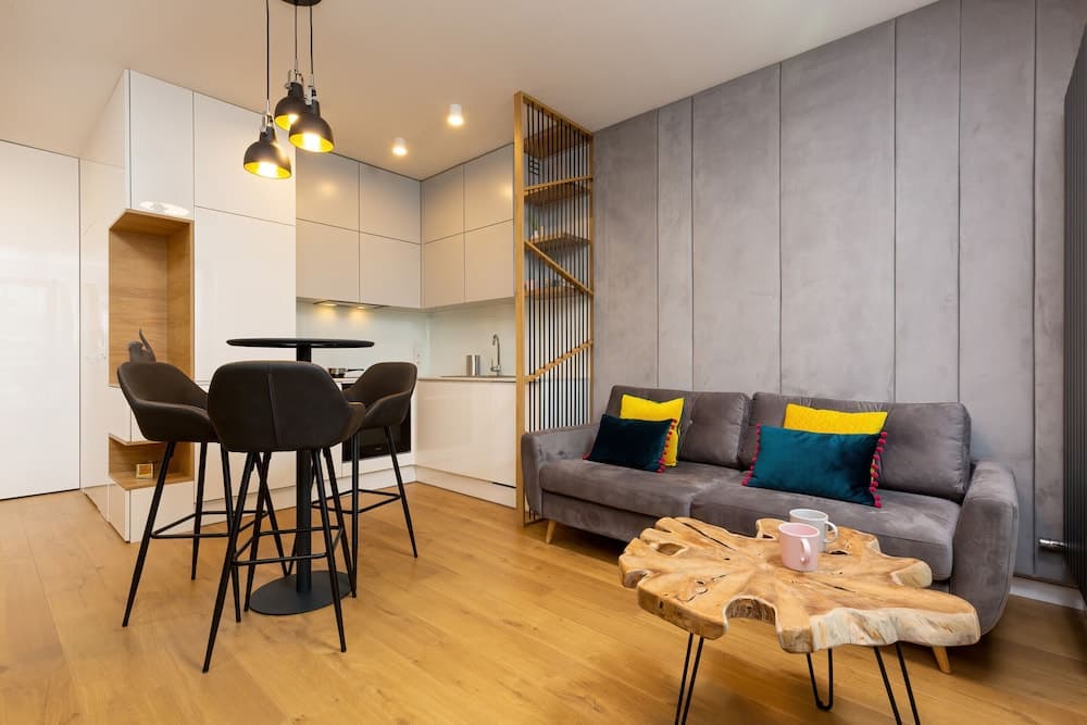 Studio Warsaw Grzybowska by Renters