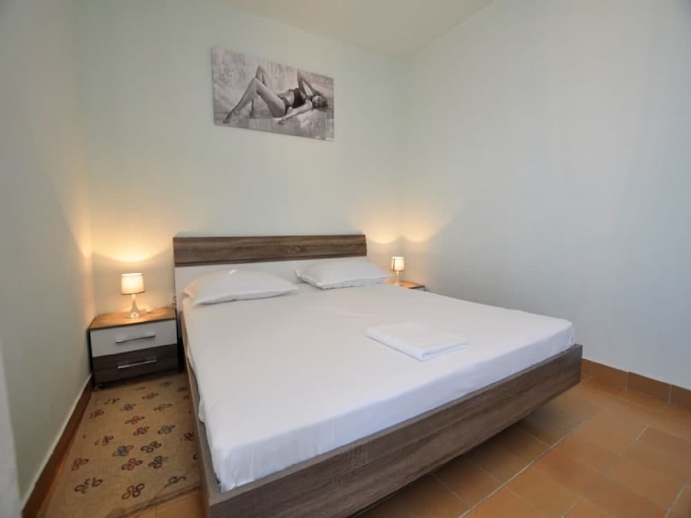 House Karlo Apartments