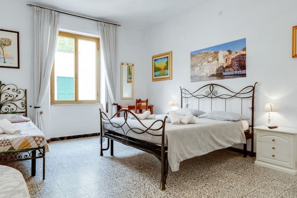 Railway Station Huge & Luminous Apartment x8