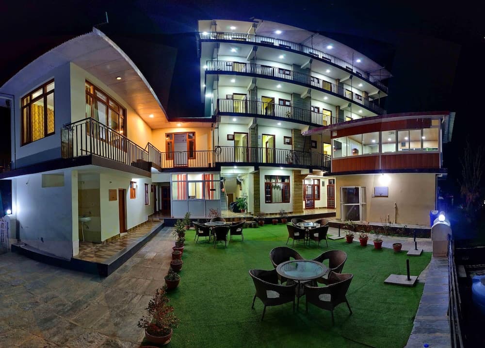 Hotel Harmony Blue Mcleodganj, Dharamshala