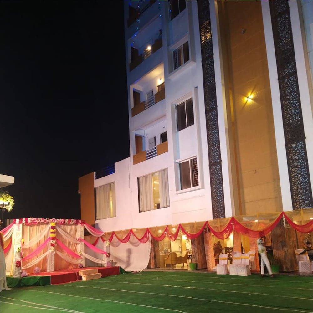 Hotel Abhinav Royal