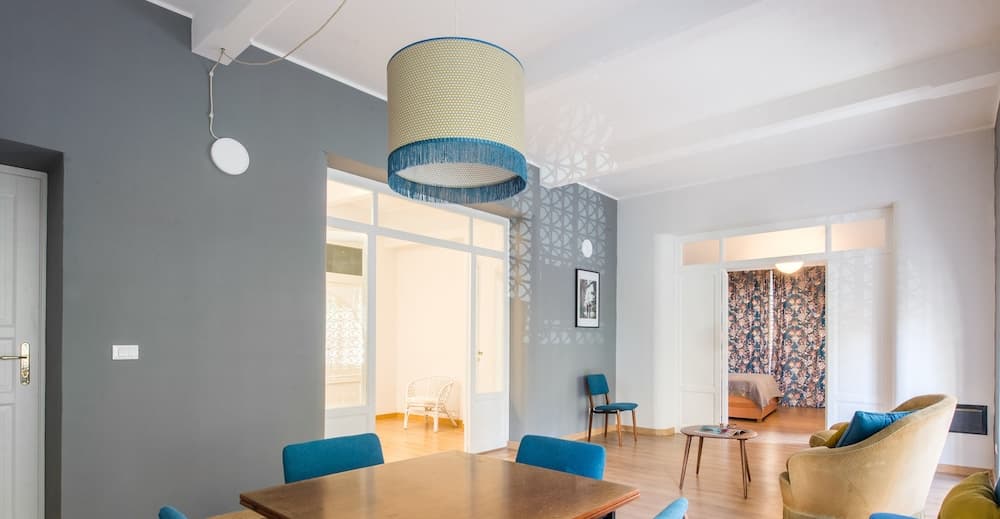 Vintage Style Apartment near Roma