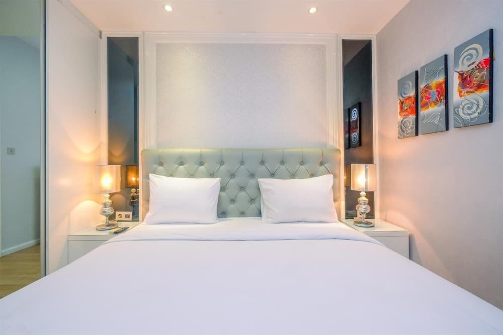 Spacious with City View 2BR Apartment at Casa Grande Residence