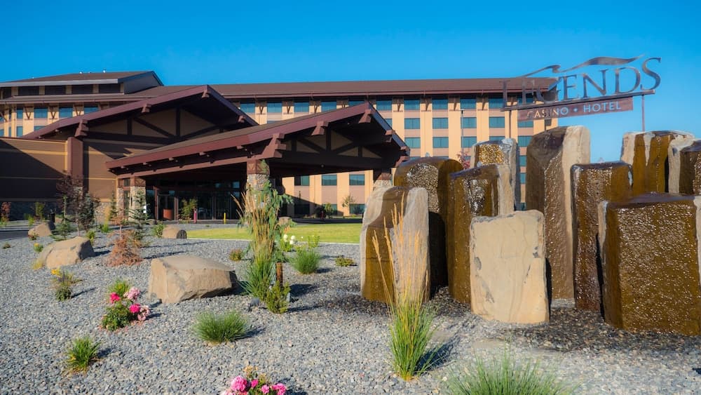 Legends Casino Hotel