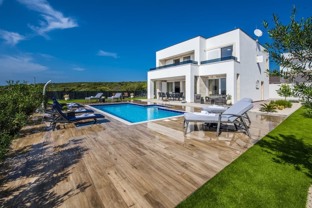 Luxury Villas Royal II with Private Pool