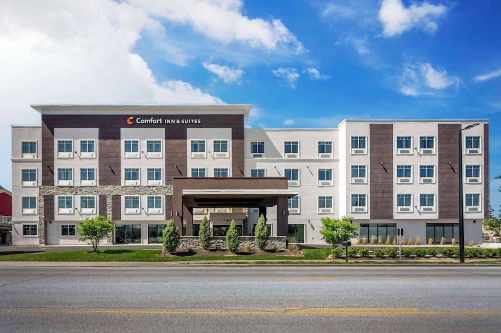 Comfort Inn & Suites Clarksville - Louisville North