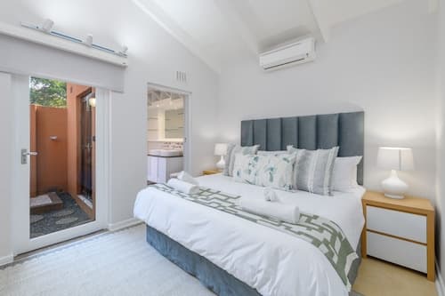 San Lameer Villa Rentals 2907