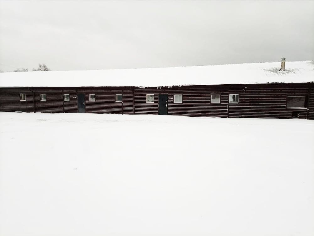 Konaklama yerinin ön cephesi