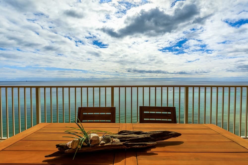 Treasure Island 1207