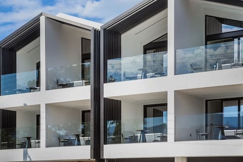 Canale Hotel & Suites