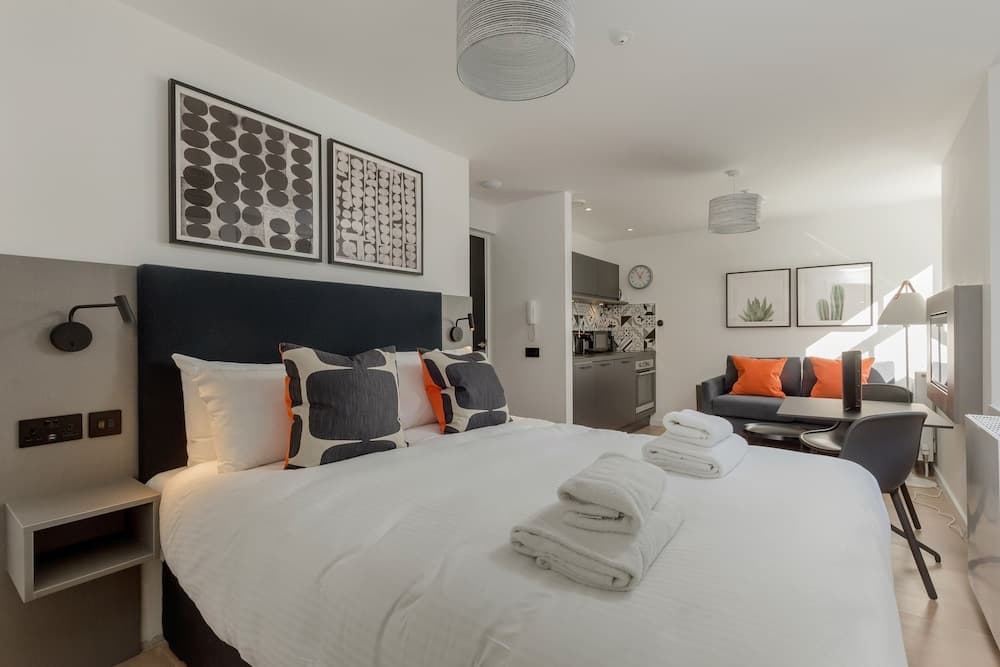 Destiny Scotland Market St Apartments