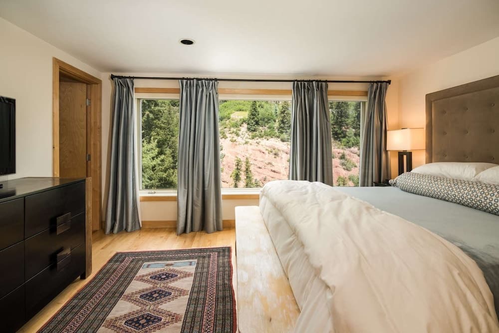 Le Chamonix #11 Aspen Highlands by iTrip Aspen Snowmass