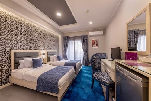 Royal Day Plaza Hotel