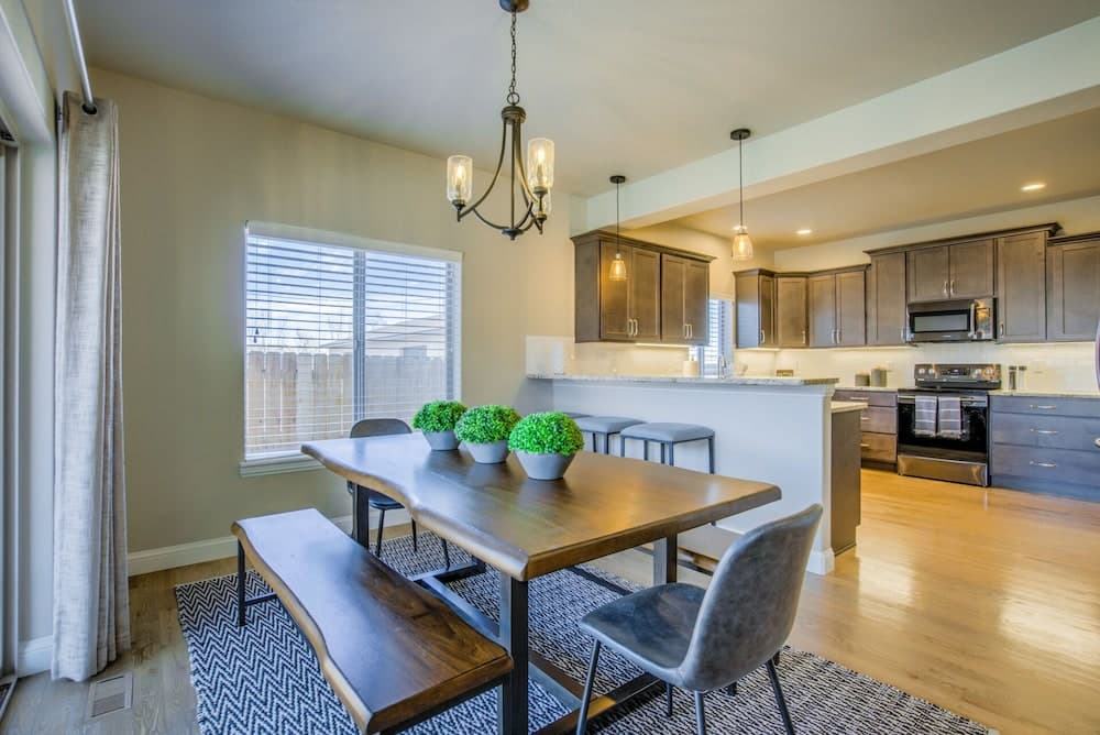 4BD Space & Flexibilitygreat Westside Location