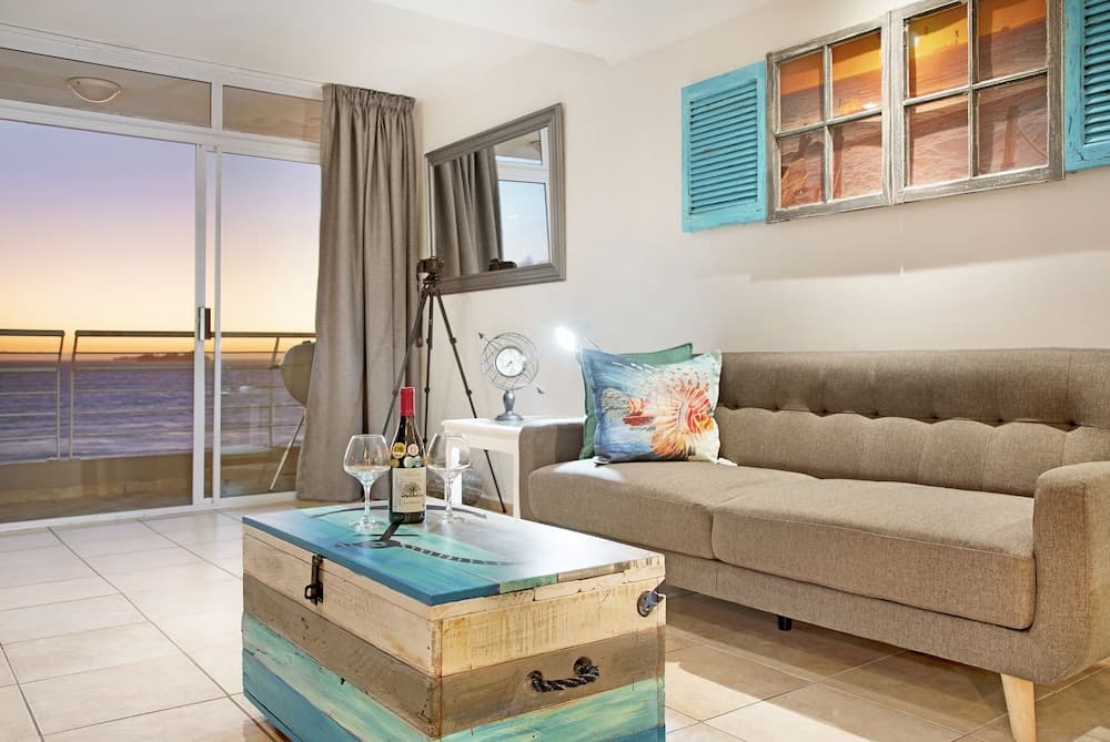 Ocean View 303