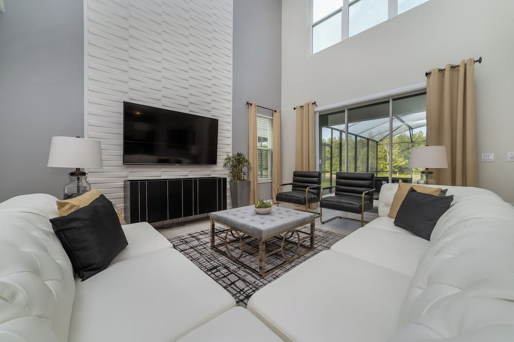 Villa W/private Pool &themed Rooms, Near Disney!