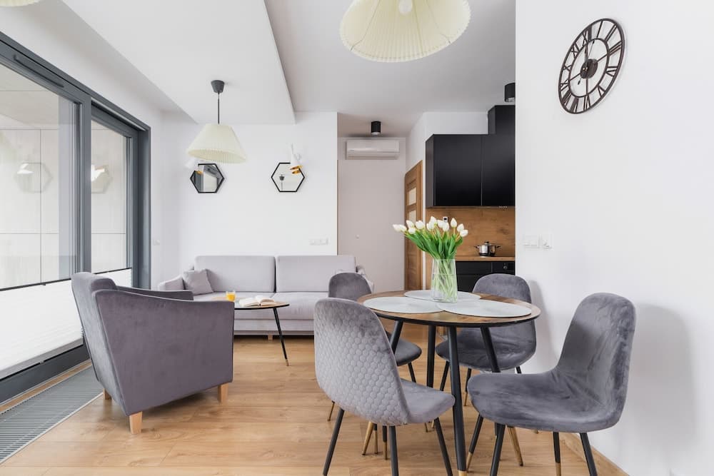 Apartment Nadwislanska Cracow by Renters