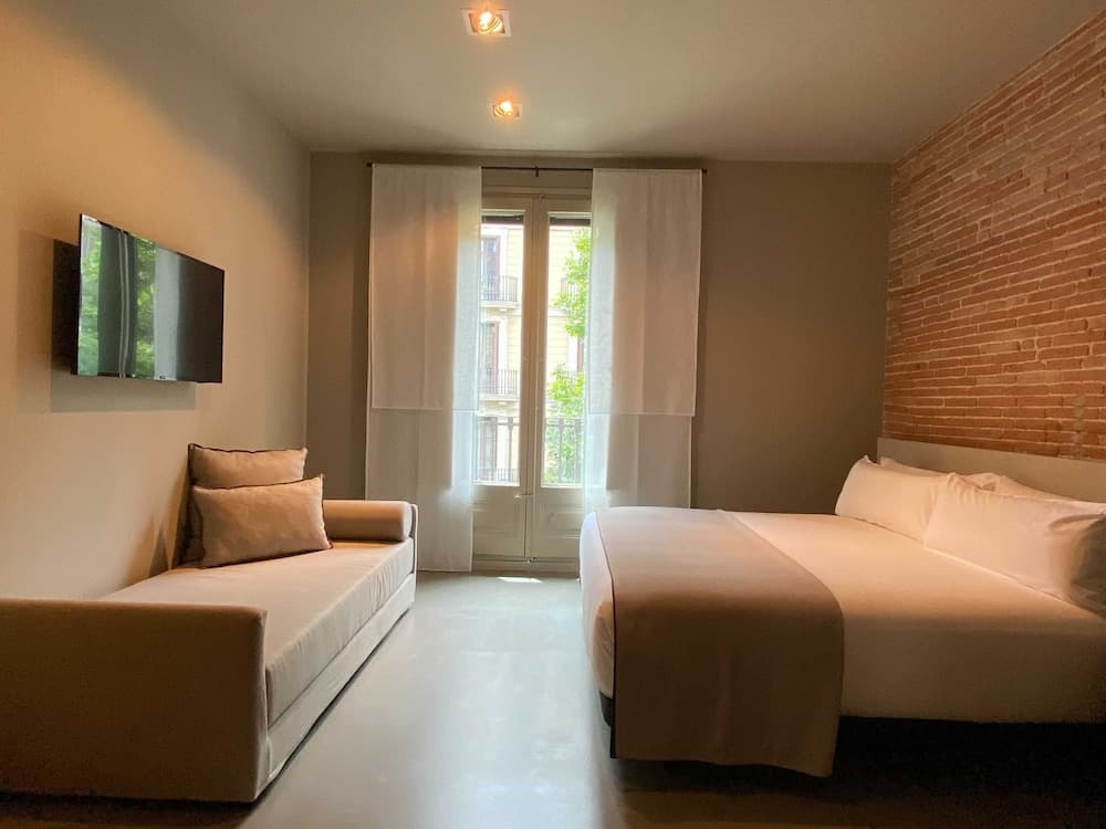 Uma Suites Pau Claris