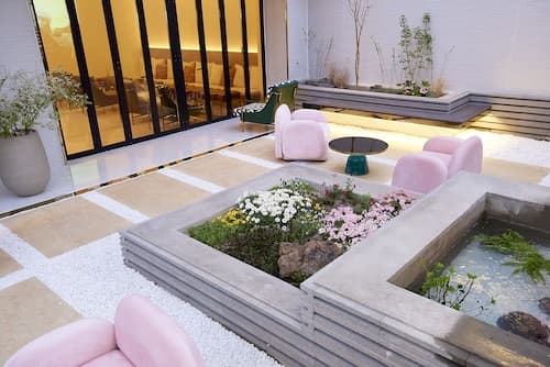 Den Basta Signature Hotel
