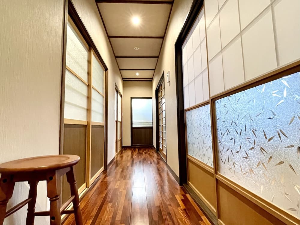 Hakone Lake Side Villa & Hot Springs