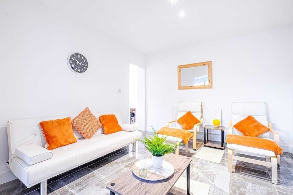 Karah Suites - Bristol Filton