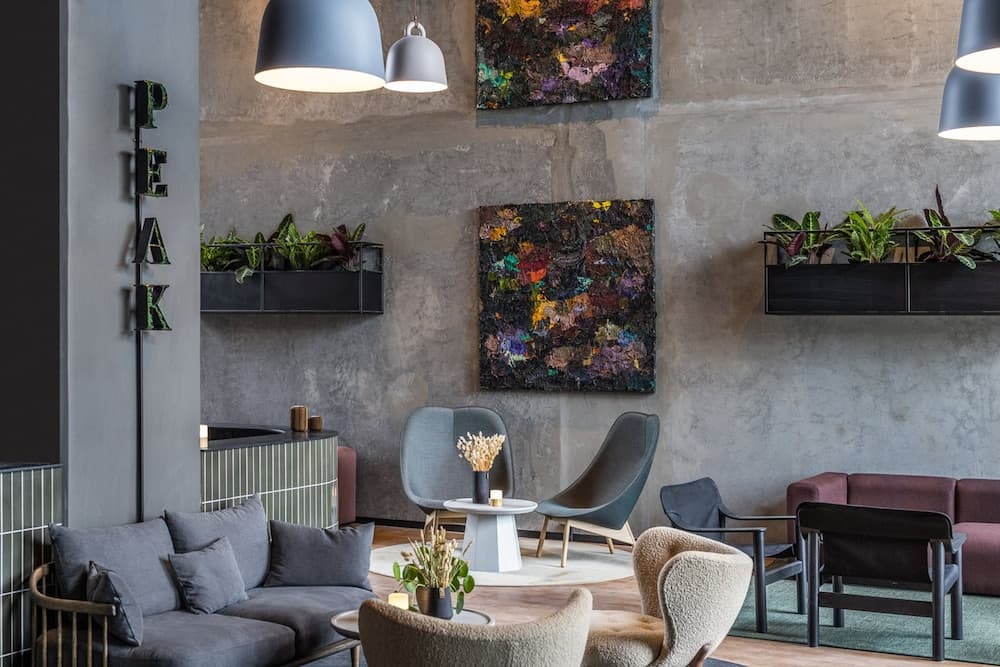 Lobi dinlenme salonu