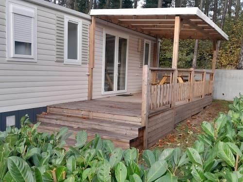 Chalet Near Antwerp With Pool Access
