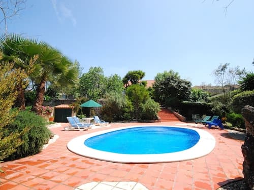 Vintage Farmhouse in Soudos Lisbon With Pool