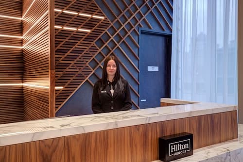 Homewood Suites by Hilton Montreal Downtown, QC