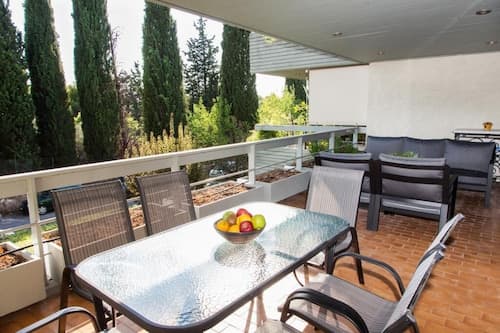 Delux Apartment with Amazing Balcony