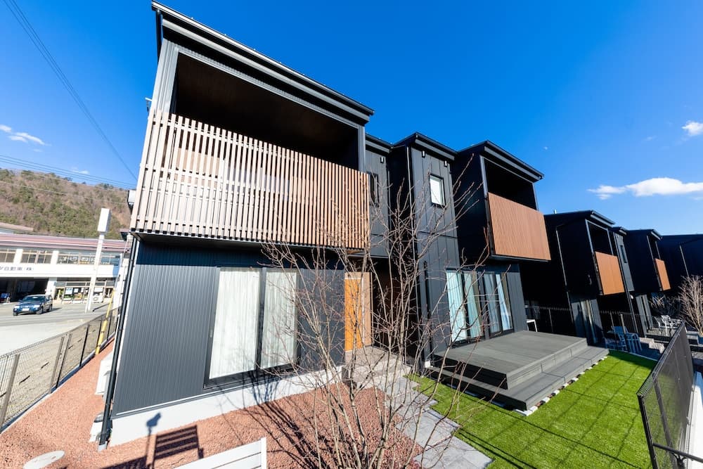 Mt. Fuji Resort Club-YUI-