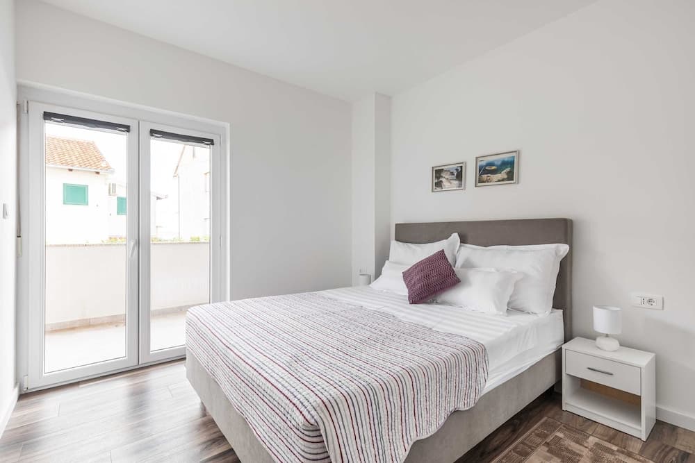 Apartments Villa Salona Sky