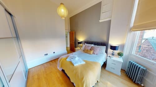 Land of green ginger apartment