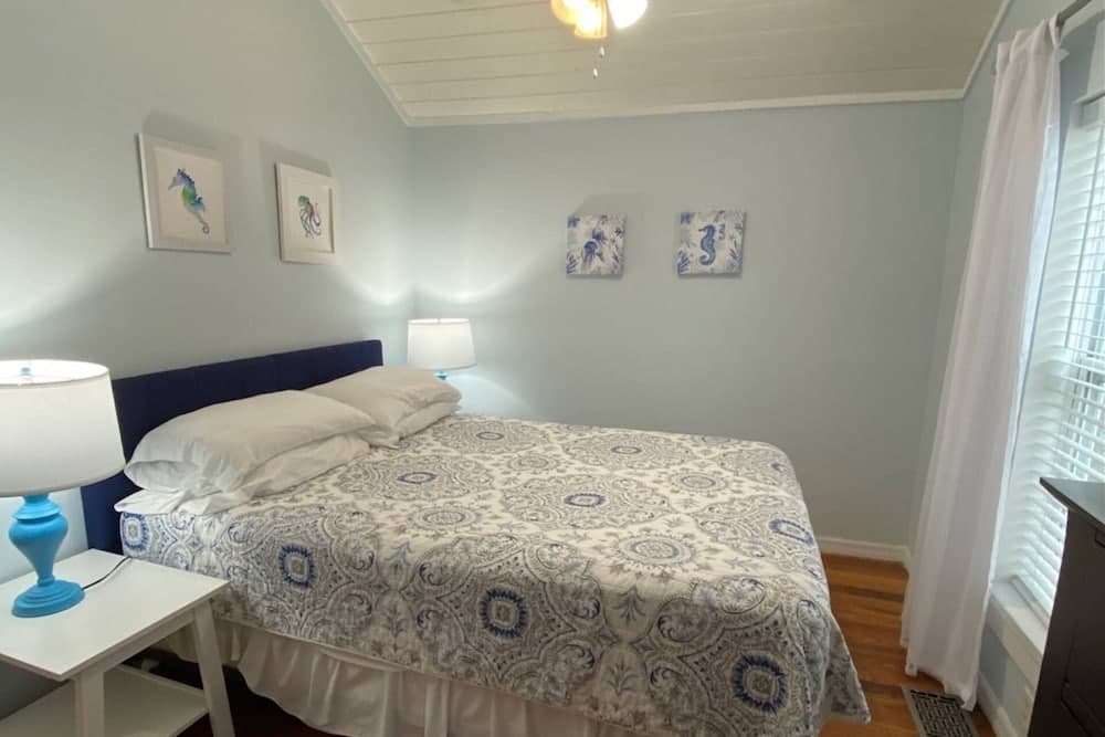 Island Dreams Sunset Suite #3