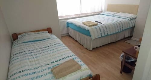 Room-family Room Sleeps 3 With 1 Double